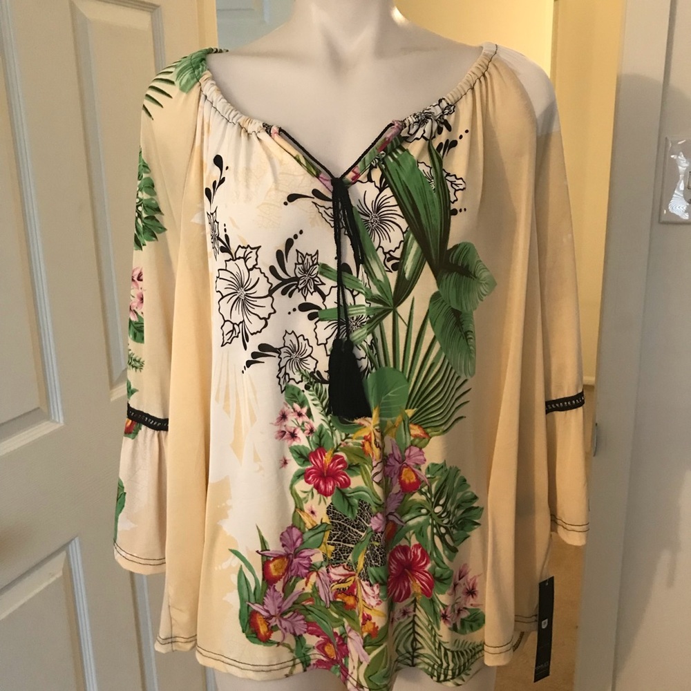 💖Flowy floral top